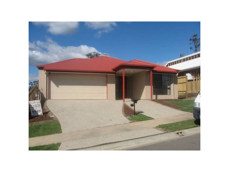 11 Jasper Way, Springfield Lakes QLD 4300