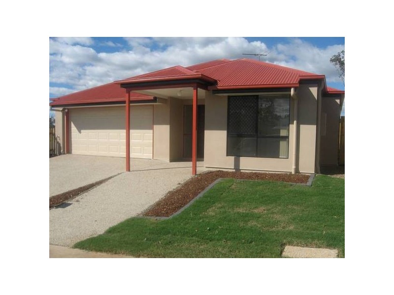 11 Jasper Way, Springfield Lakes QLD 4300