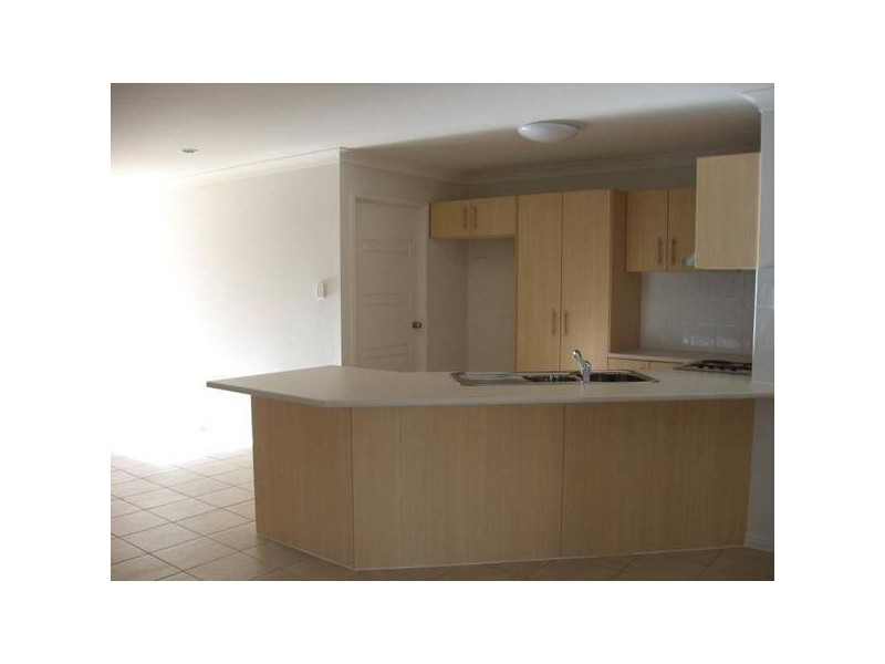 11 Jasper Way, Springfield Lakes QLD 4300