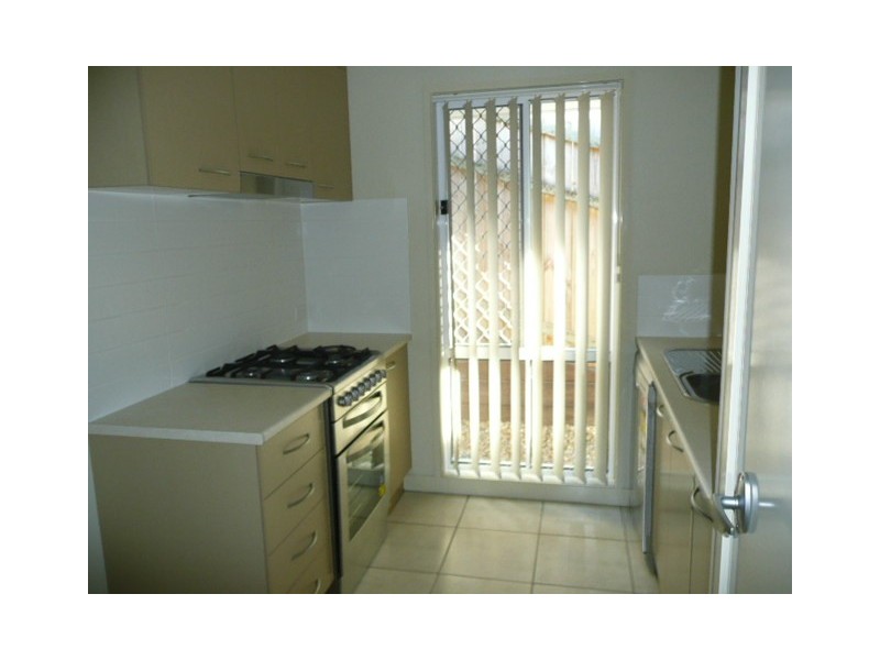 7 Jasper Way, Springfield Lakes QLD 4300