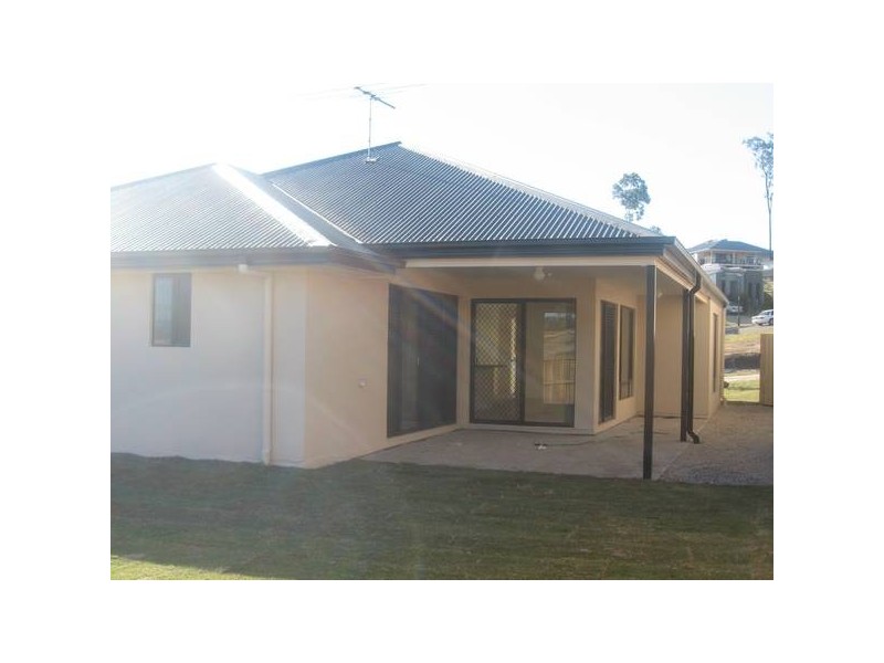 75 Opossum Circuit, Springfield Lakes QLD 4300