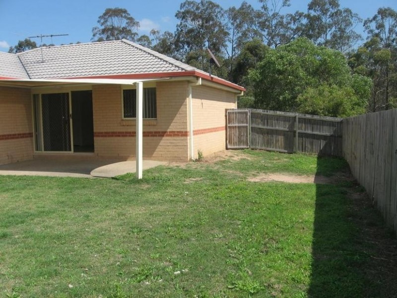 4 Lotus Place, Springfield QLD 4300