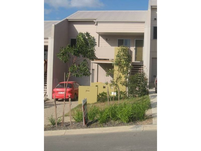 Creekside Drive, Springfield Lakes QLD 4300