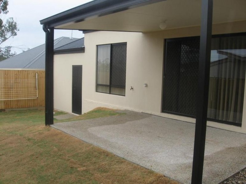 11 Turquoise Crescent, Springfield Lakes QLD 4300