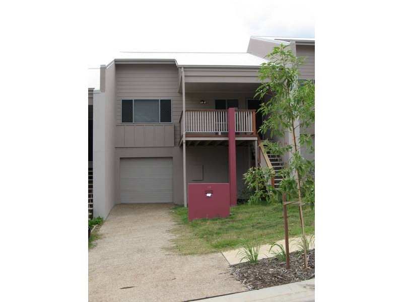 15 Creekside Drive, Springfield Lakes QLD 4300