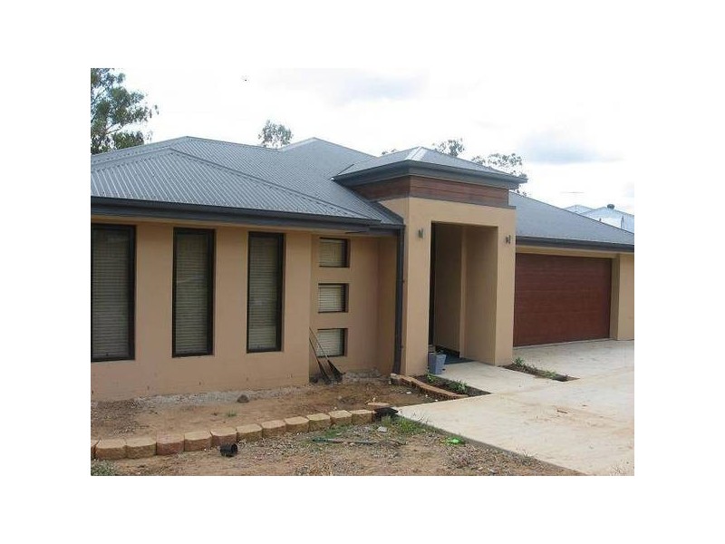 Augustine Heights QLD 4300