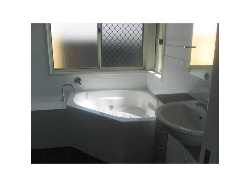 Bellbird Park QLD 4300