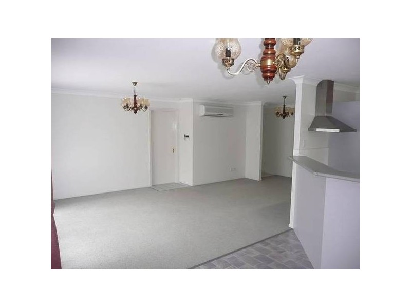 12 Finn Court, Camira QLD 4300