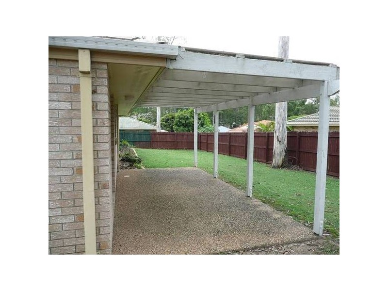 12 Finn Court, Camira QLD 4300