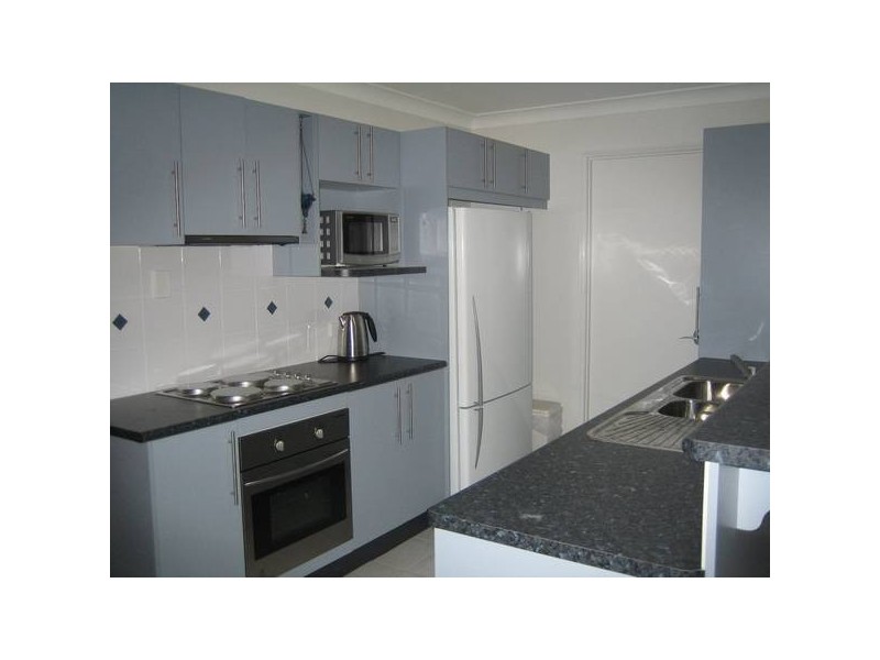 38 Creekside Drive, Springfield Lakes QLD 4300