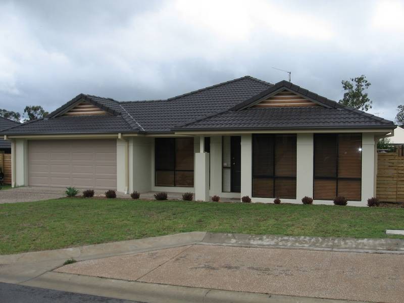 12 Jupiter Street, Springfield Lakes QLD 4300