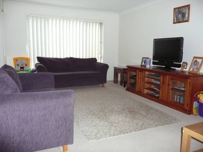 25 Starr Street, Forest Lake QLD 4078