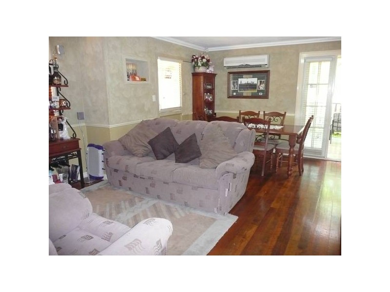 24 Southampton Road, Carole Park QLD 4300