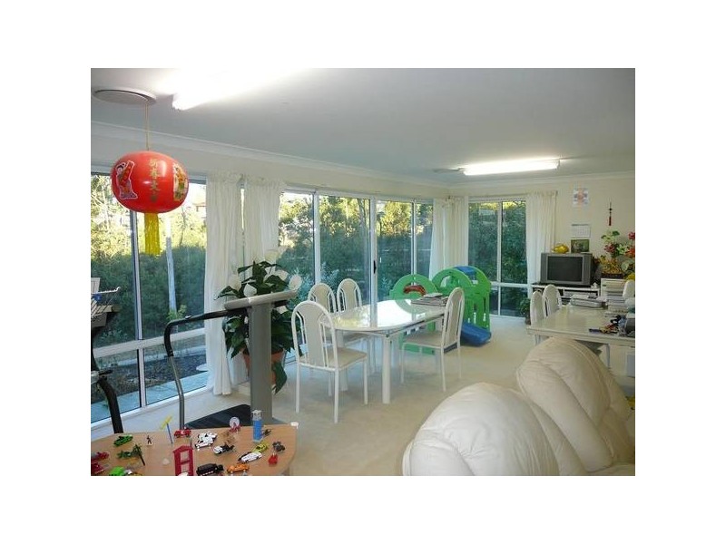 Springfield Lakes QLD 4300