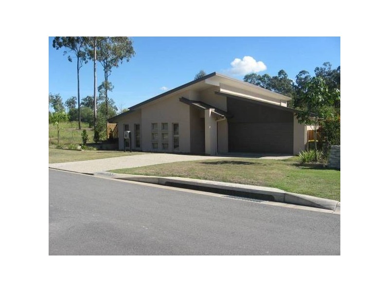 9 Wattletree Ct, Brookwater QLD 4300