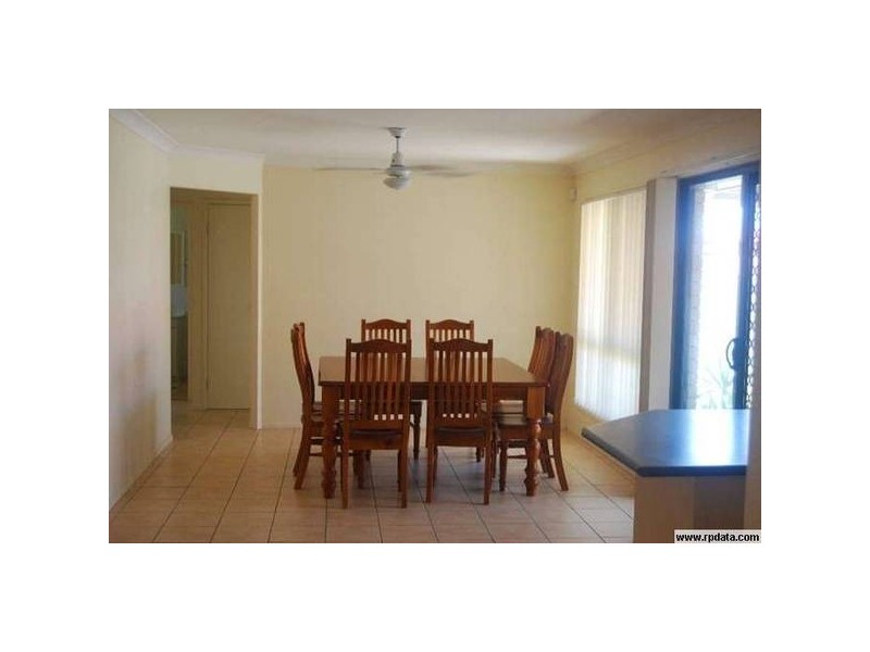 23 Hannam Crescent, Forest Lake QLD 4078