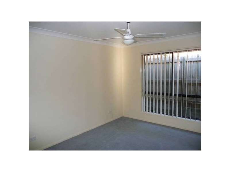 33 Harrison Crescent, Forest Lake QLD 4078