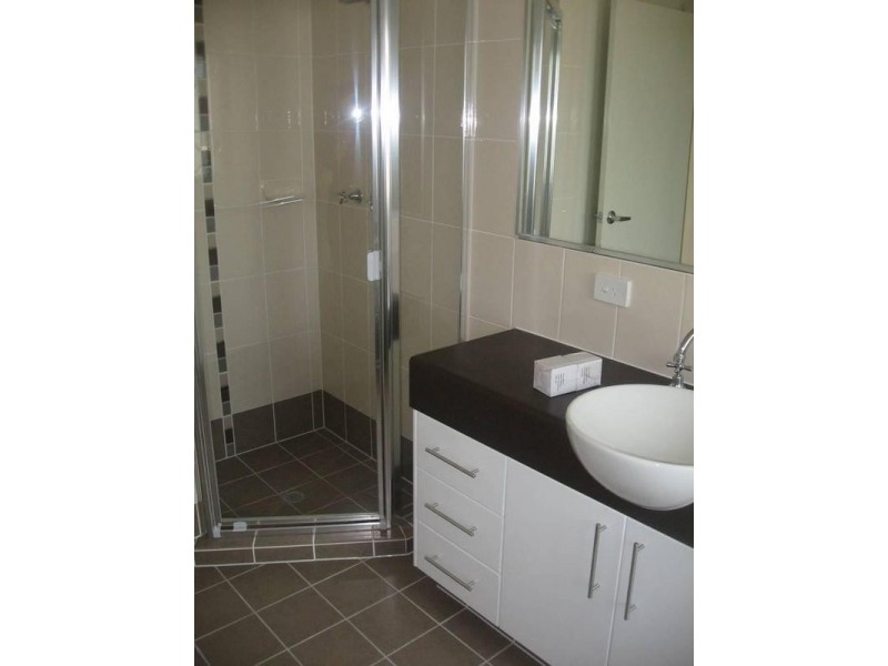 6 Shallowbay Drive, Springfield Lakes QLD 4300