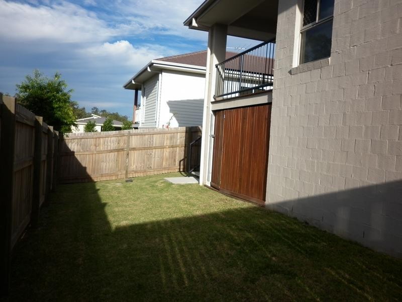 6 Shallowbay Drive, Springfield Lakes QLD 4300