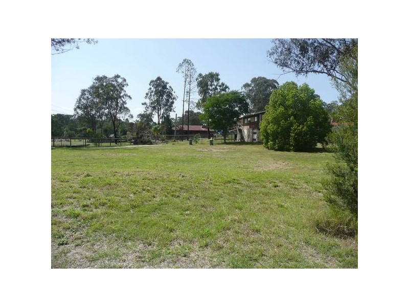 227 Jones Rd, Bellbird Park QLD 4300