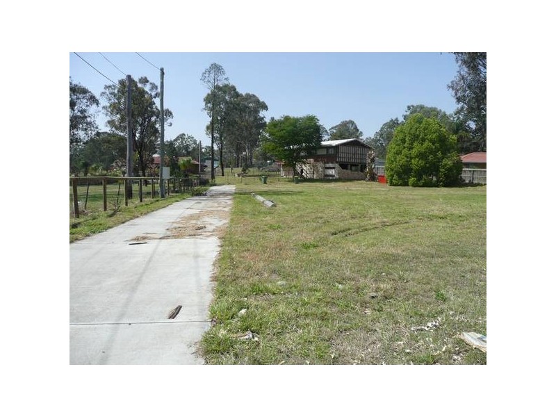 227 Jones Rd, Bellbird Park QLD 4300