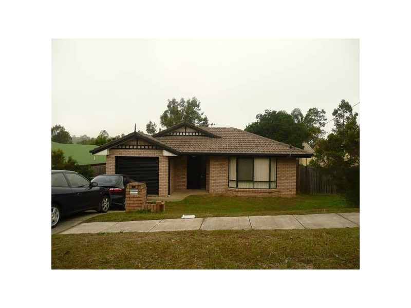 17 Kertes Road, Camira QLD 4300