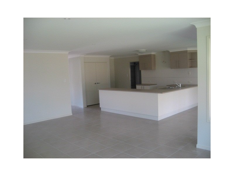 46 Berkeley Circuit, Bellbird Park QLD 4300