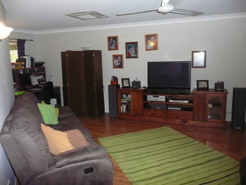 48 Ravenswood Lane, Springfield QLD 4300