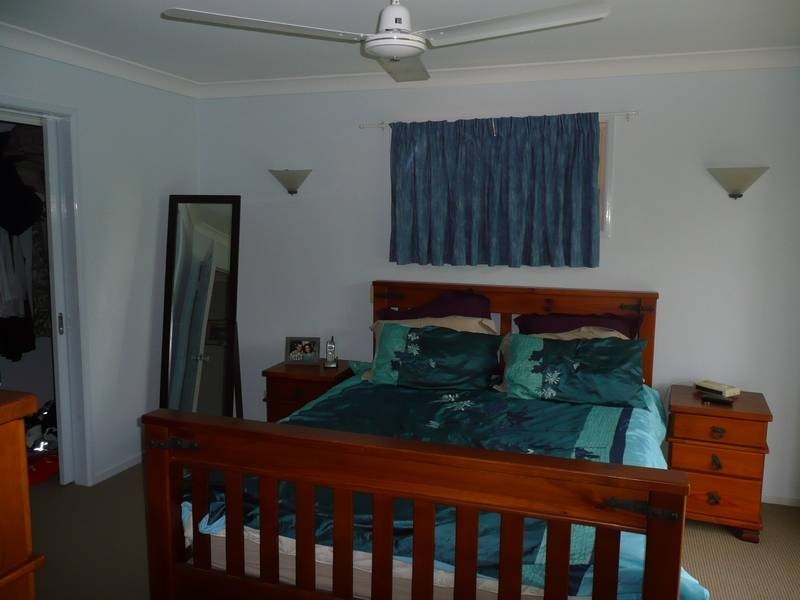 48 Ravenswood Lane, Springfield QLD 4300