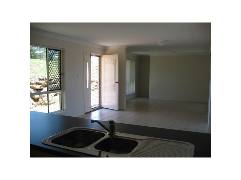 127 Eugene Street, Bellbird Park QLD 4300