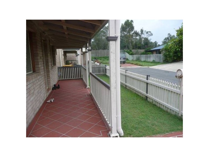 22 Chelsea Place, Forest Lake QLD 4078