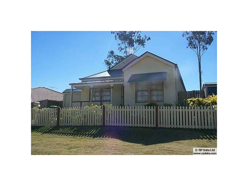 9 Berkshire Place, Springfield Lakes QLD 4300
