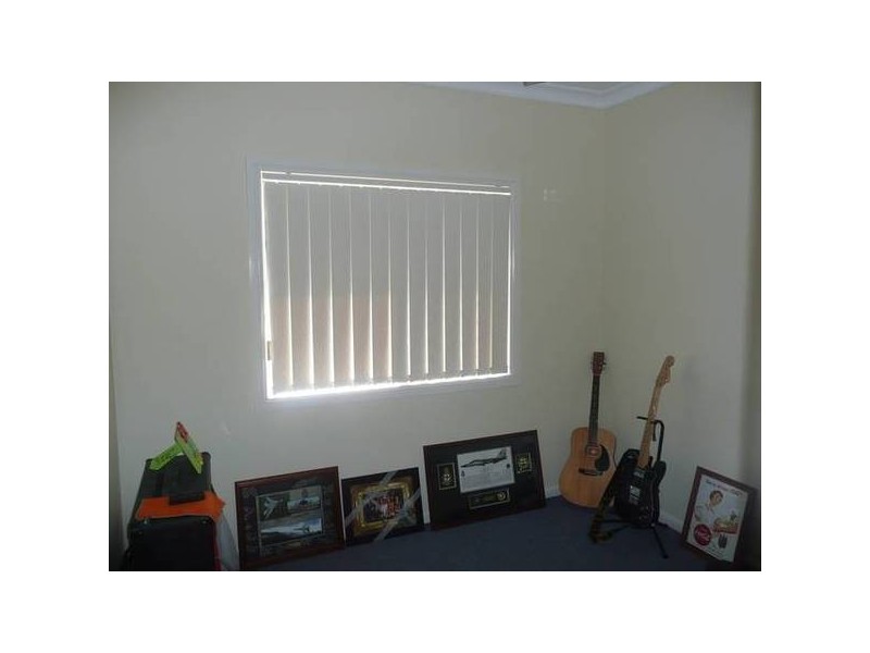 9 Berkshire Place, Springfield Lakes QLD 4300
