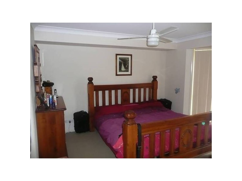 16 Emma Place, Springfield Lakes QLD 4300