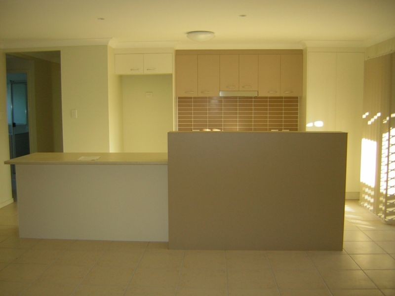 2 Coventina Crescent, Springfield Lakes QLD 4300