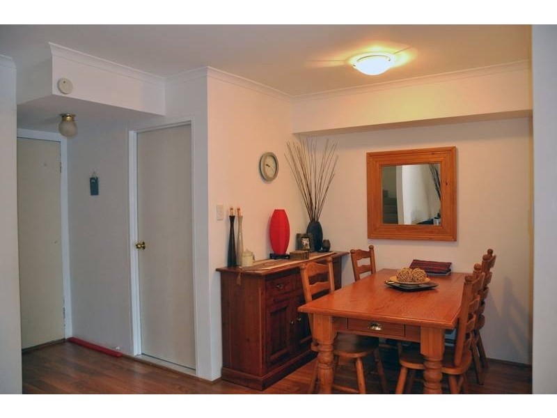 23/28 Macpherson St, Warriewood NSW 2102