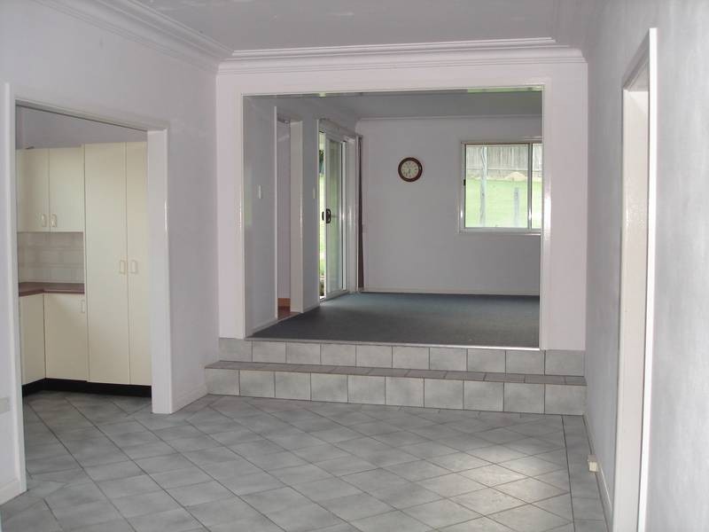 11 Sydney Rd, Warriewood NSW 2102