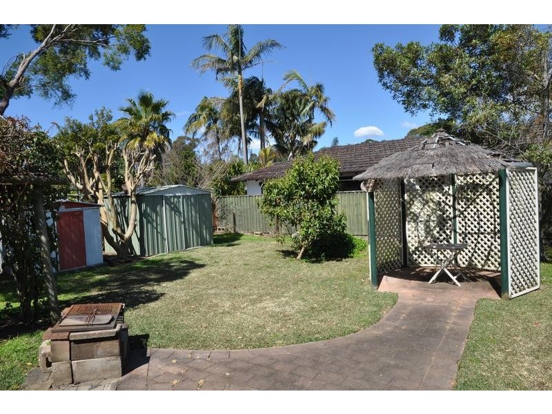 71 Booralie Rd, Terrey Hills NSW 2084