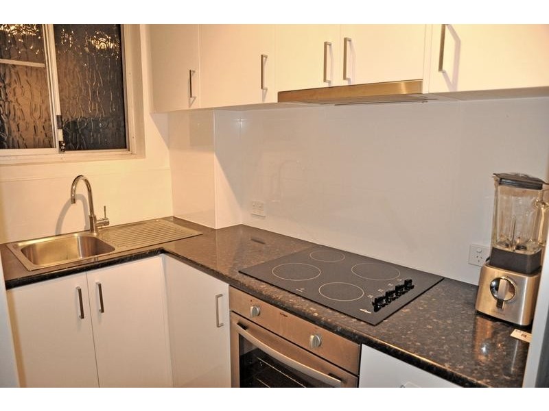 10/13 Darley St, Mona Vale NSW 2103