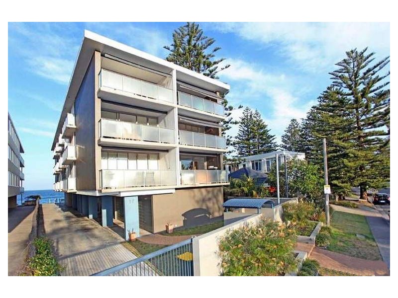 11/17 Surfview Road, Mona Vale NSW 2103