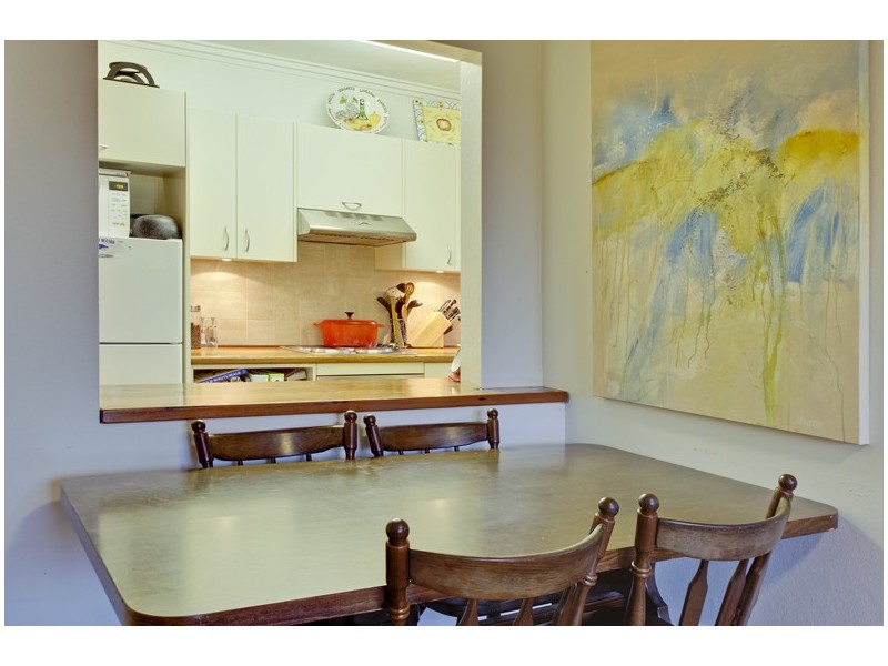 2/37a Park Street, Narrabeen NSW 2101