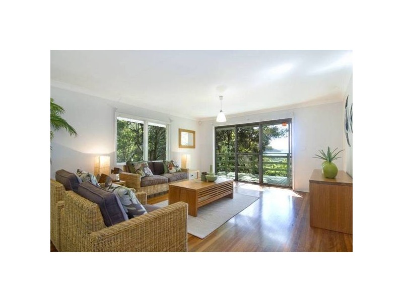 41 Loquat Valley Road, Bayview NSW 2104