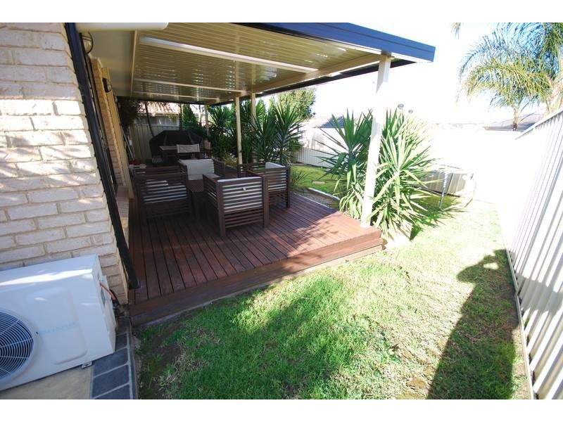 24 Waringa Crescent, Glenmore Park NSW 2745