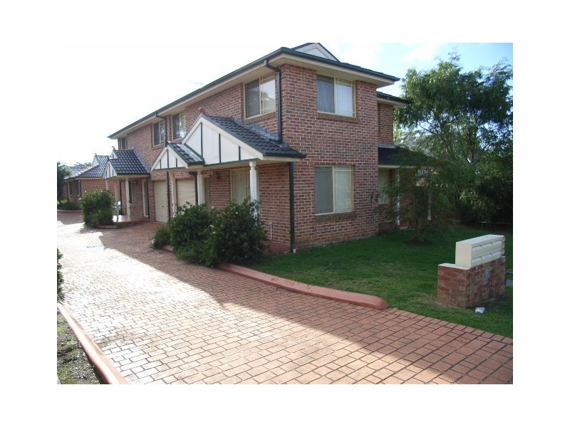 1/67 Jamison Road, Kingswood NSW 2747