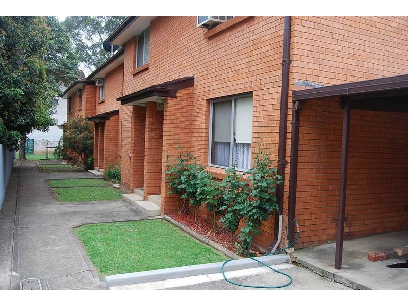 8/179 Derby Street, Penrith NSW 2750