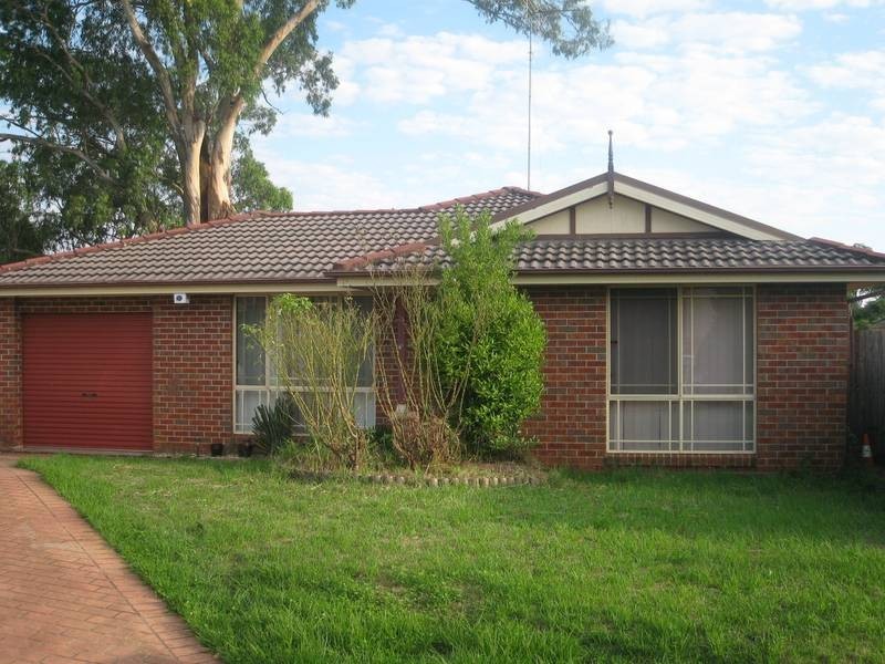 9 Lineata Place, Glenmore Park NSW 2745