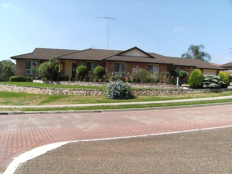 2/2 Sir John Jamison, Glenmore Park NSW 2745