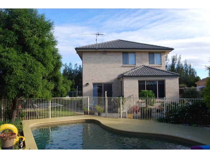 62 Kukundi Drive, Glenmore Park NSW 2745