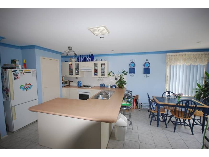 62 Kukundi Drive, Glenmore Park NSW 2745