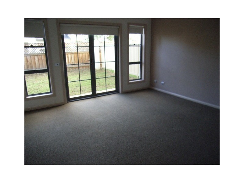11a/10-12 Barrett Place, Cranebrook NSW 2749